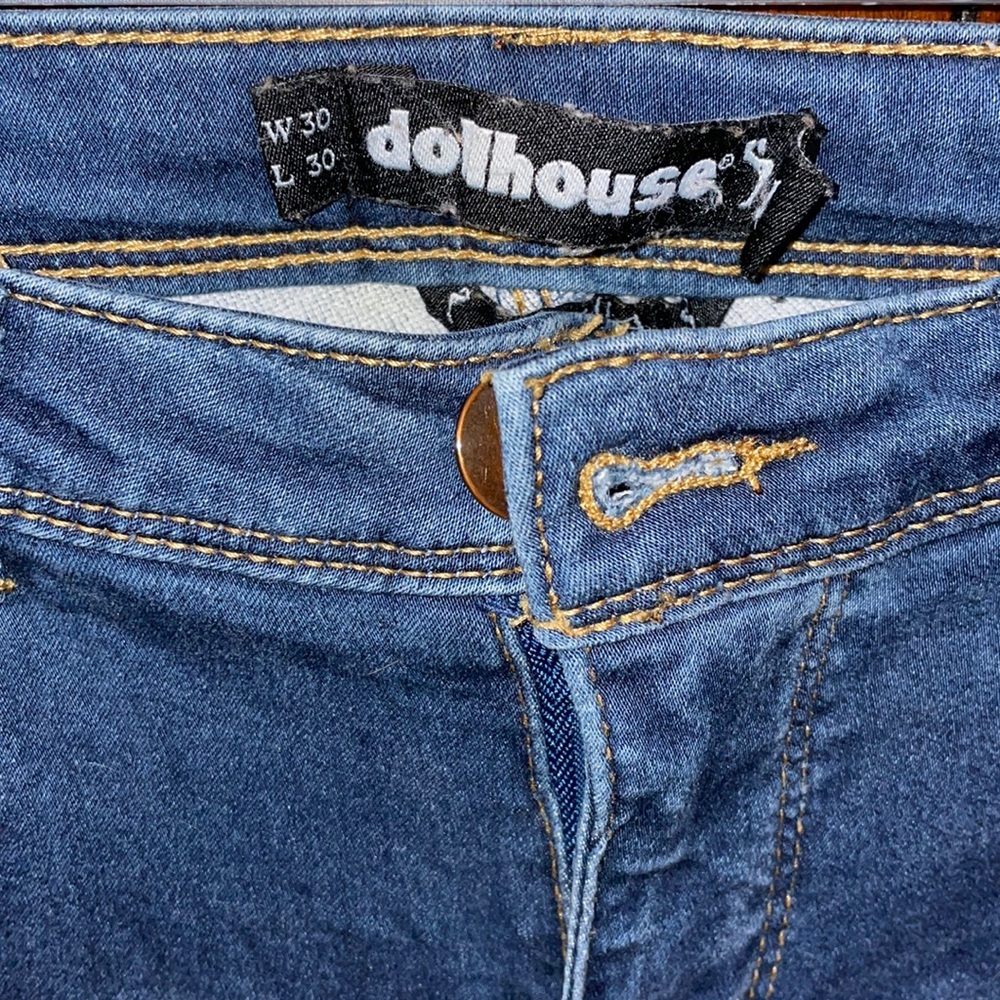 Super Stretch Skinny Jeans 🔥 - Picture 3 of 3
